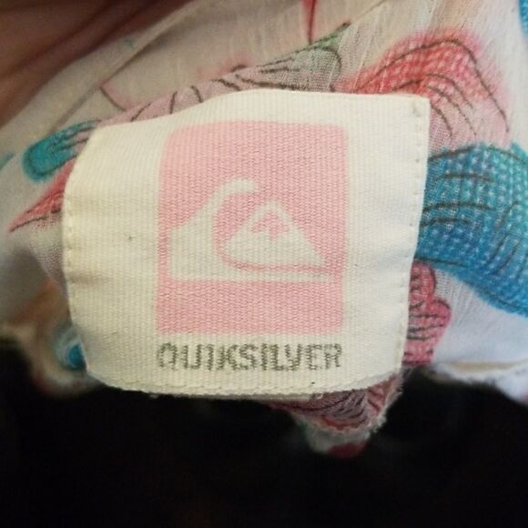 Quiksilver Sheer Short Sleeve Top - Picture 6 of 8